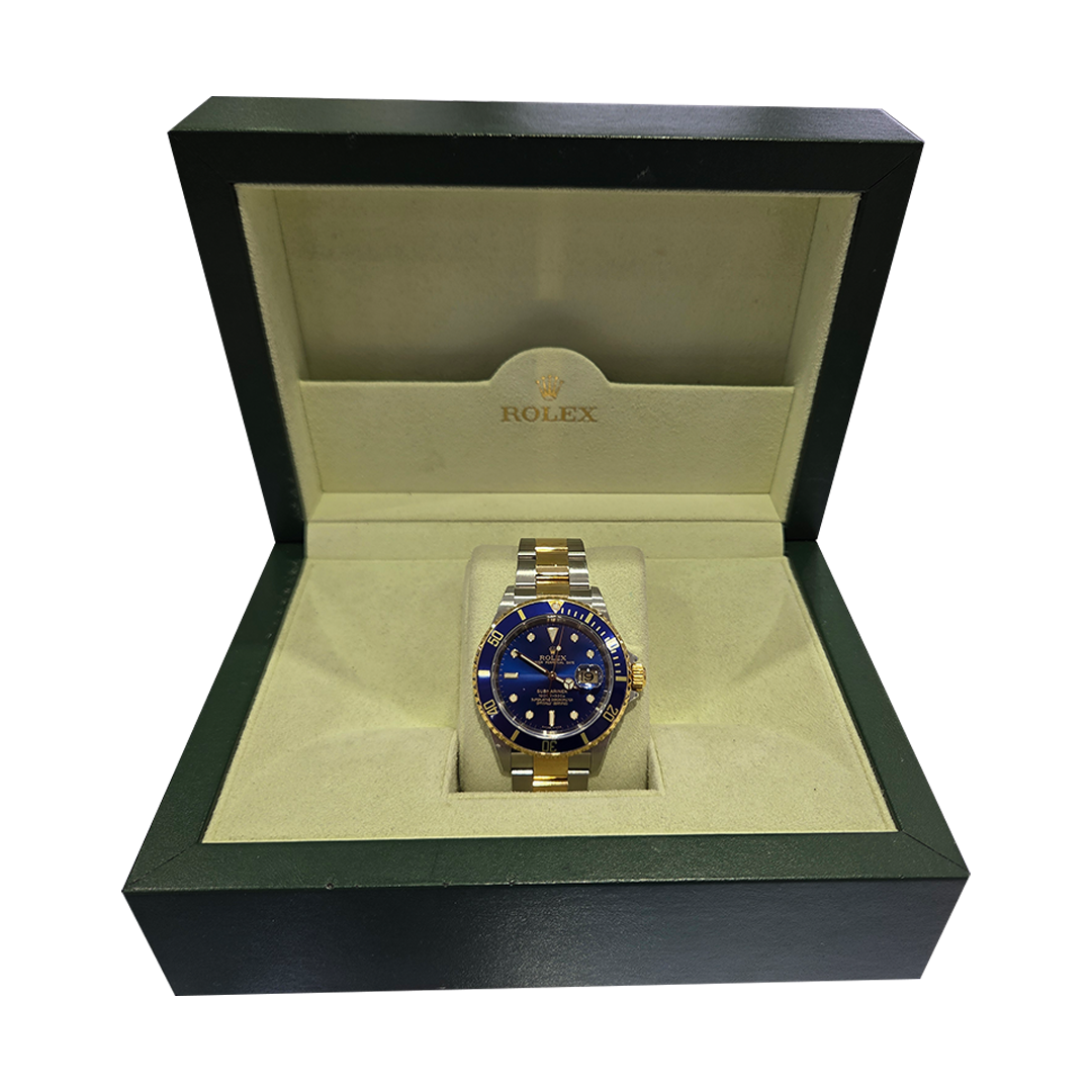ROLEX OYSTER PERPETUAL SUBMARINER